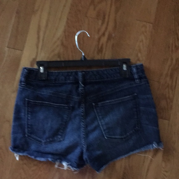 Universal thread shorts. Sexy to wear - Picture 2 of 4